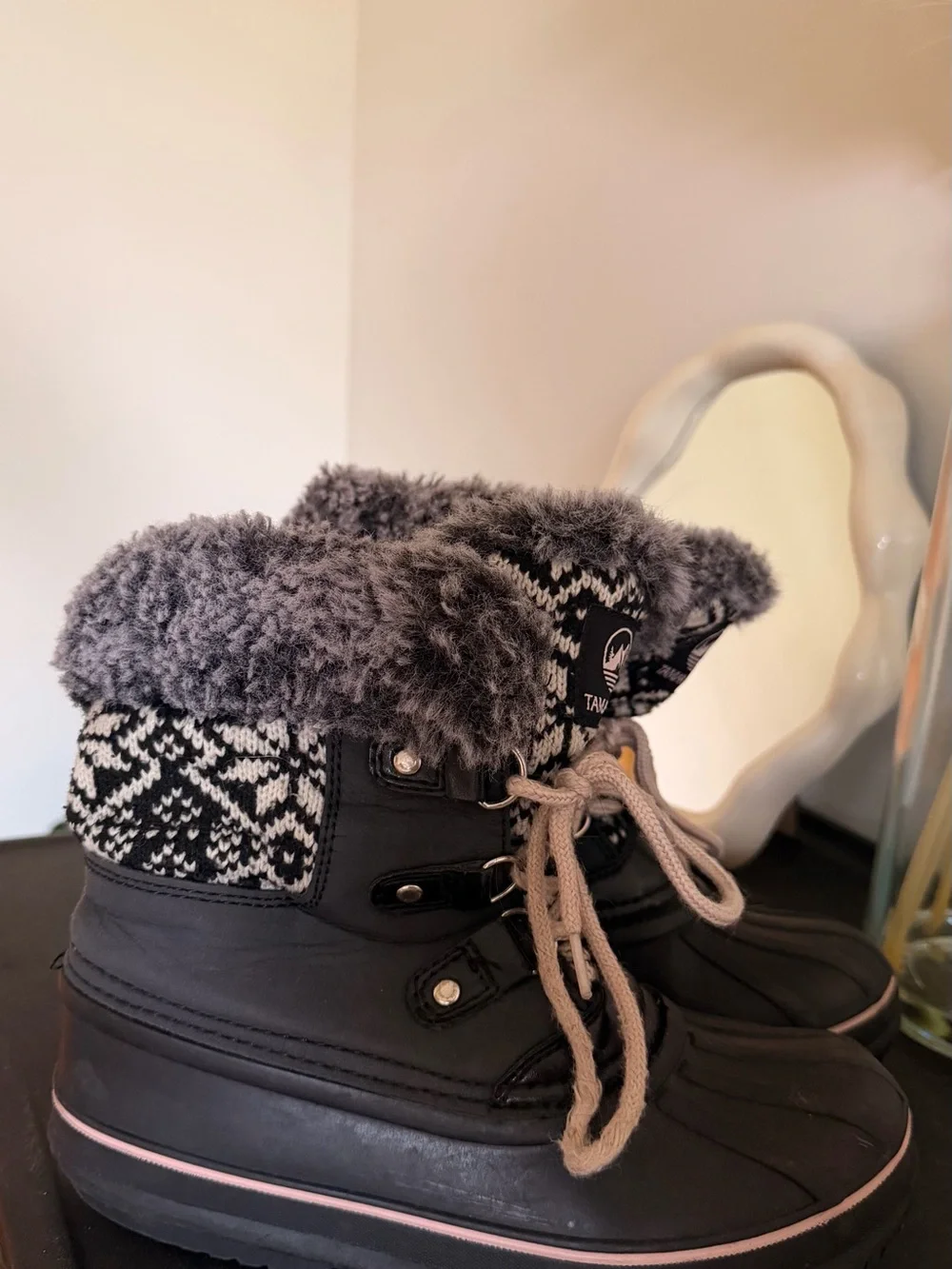 Kids Winter Snow Boots with Faux Fur Trim - Black/Grey